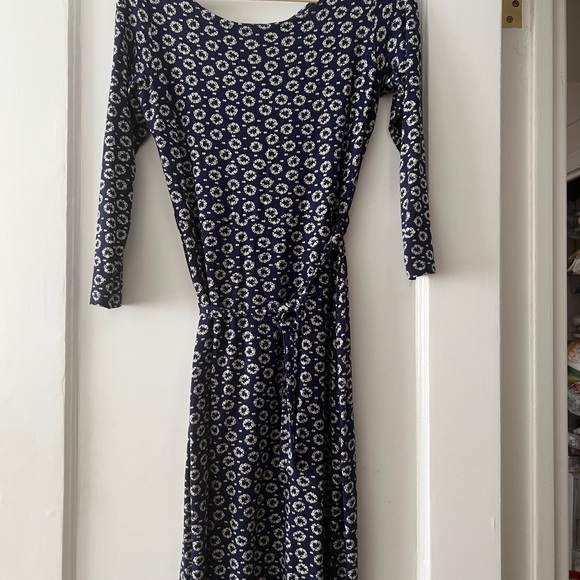 Agnes B Dress - Picture 7 of 7